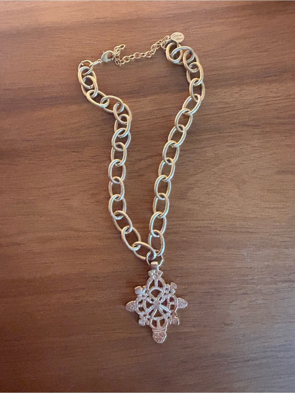 Susan Shaw Gold-Tone Statement Chain Necklace with Filigree Pendant